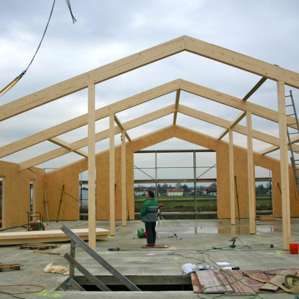 Dachstuhl für Halle