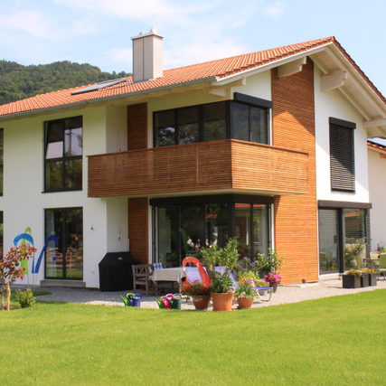 Balkon mit Verkleidung