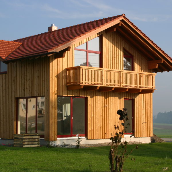 Holzbalkon