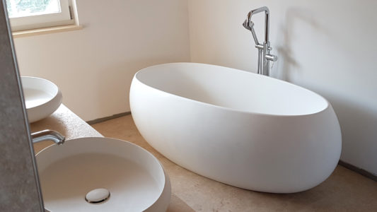 Innenausbau Badewanne freistehend
